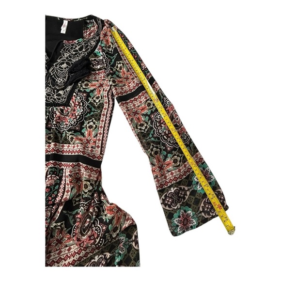 Xhilaration Boho  Dress Size Medium
Beautiful black coral floral print relaxed - Picture 6 of 14